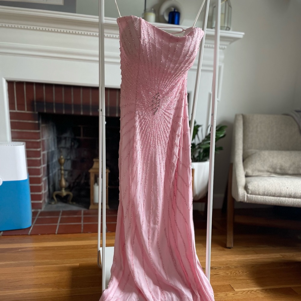 Beautiful boutique prom gown